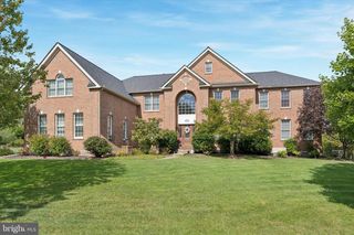 107 PATRIOT DR, Collegeville, PA 19426