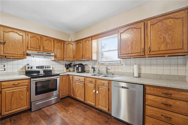 212 S Downey Avenue, Independence, MO 64056