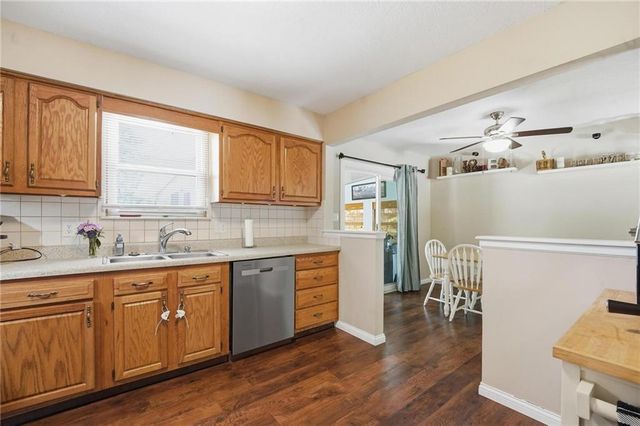 212 S Downey Avenue, Independence, MO 64056