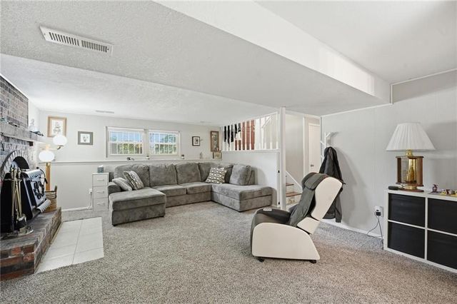 212 S Downey Avenue, Independence, MO 64056