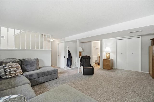 212 S Downey Avenue, Independence, MO 64056