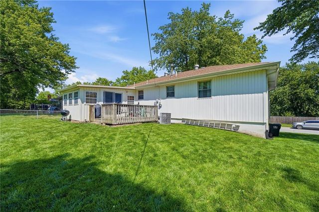 212 S Downey Avenue, Independence, MO 64056