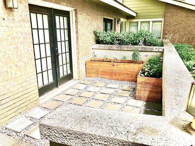 9601 Walnut Street 5101, Dallas, TX 75243