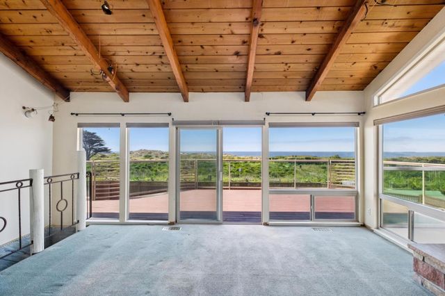 204 Roosevelt Boulevard, Half Moon Bay, CA 94019