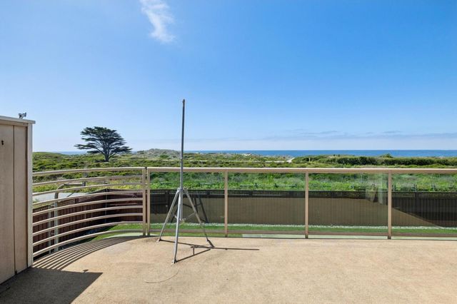 204 Roosevelt Boulevard, Half Moon Bay, CA 94019