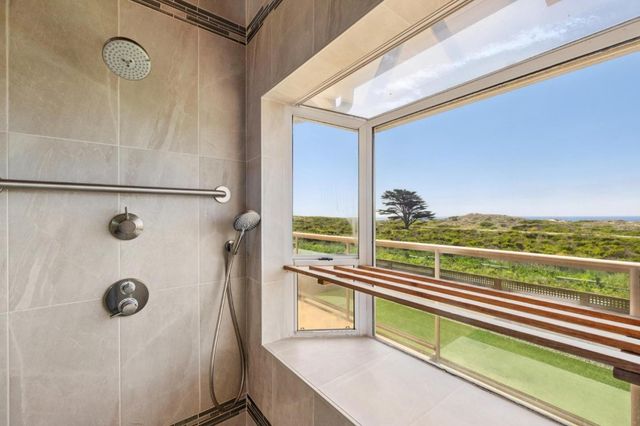 204 Roosevelt Boulevard, Half Moon Bay, CA 94019