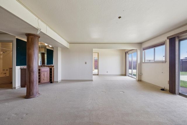 204 Roosevelt Boulevard, Half Moon Bay, CA 94019