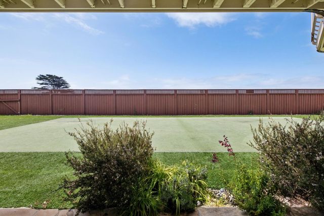 204 Roosevelt Boulevard, Half Moon Bay, CA 94019