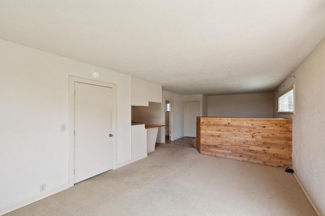 204 Roosevelt Boulevard, Half Moon Bay, CA 94019