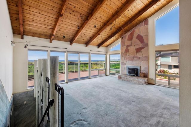 204 Roosevelt Boulevard, Half Moon Bay, CA 94019
