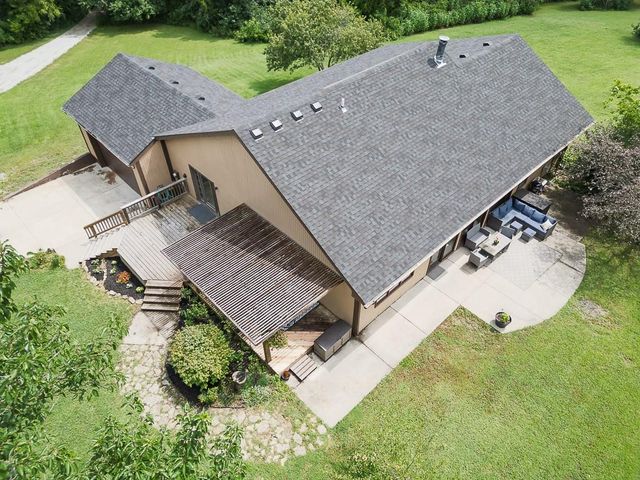 24131 126th Street, Leavenworth, KS 66048