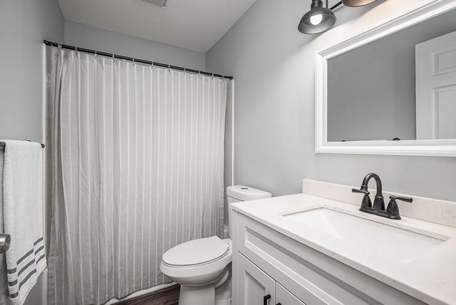 24131 126th Street, Leavenworth, KS 66048