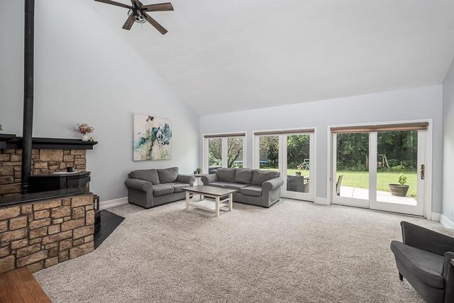 24131 126th Street, Leavenworth, KS 66048