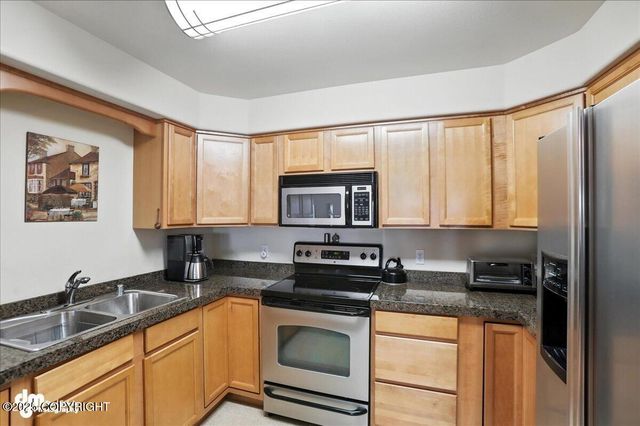 11351 Discovery View Drive, 103, Anchorage, AK 99515