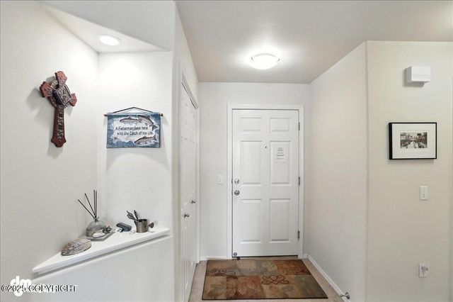 11351 Discovery View Drive, 103, Anchorage, AK 99515