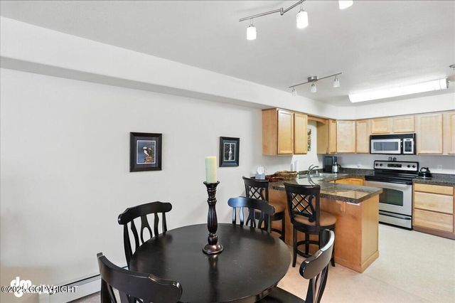 11351 Discovery View Drive, 103, Anchorage, AK 99515