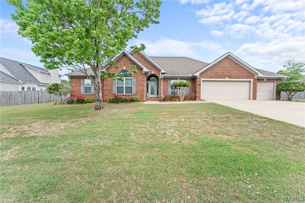 8815 Remington, Tuscaloosa, AL 35405