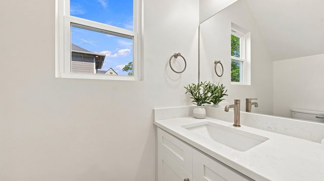 1511 Chamberlain Avenue, Chattanooga, TN 37404