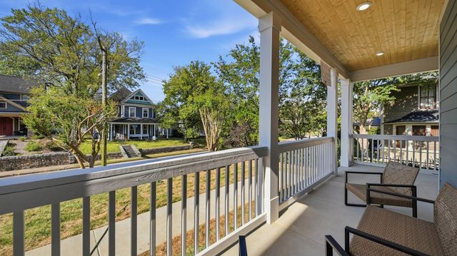 1511 Chamberlain Avenue, Chattanooga, TN 37404