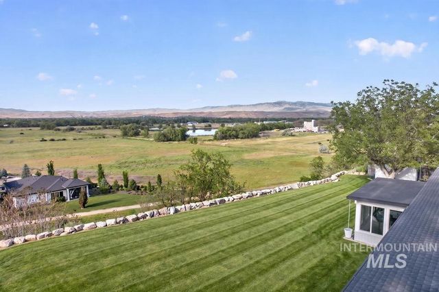 4230 E Chinden Blvd, Eagle, ID 83616