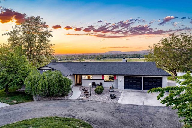 4230 E Chinden Blvd, Eagle, ID 83616