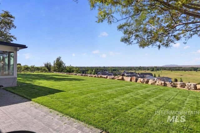 4230 E Chinden Blvd, Eagle, ID 83616