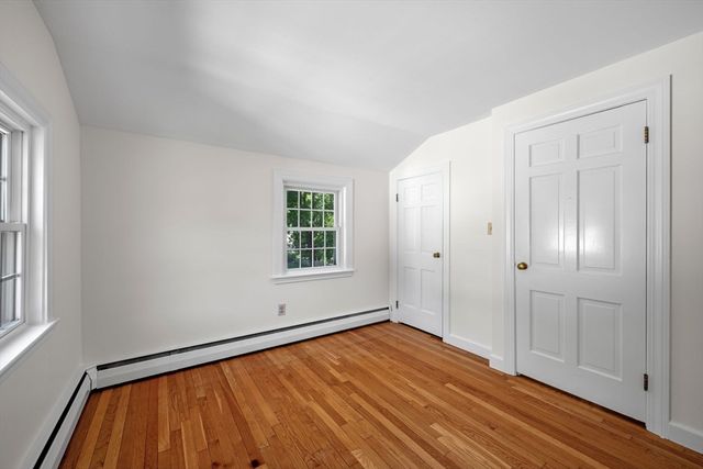 5 Palmer Rd, Beverly, MA 01915