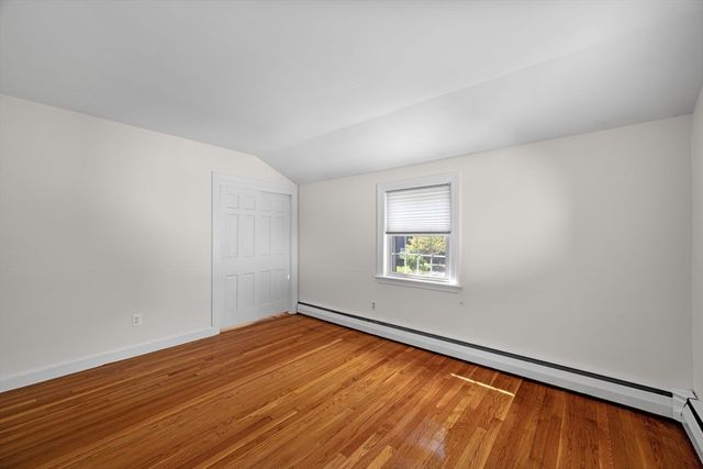 5 Palmer Rd, Beverly, MA 01915