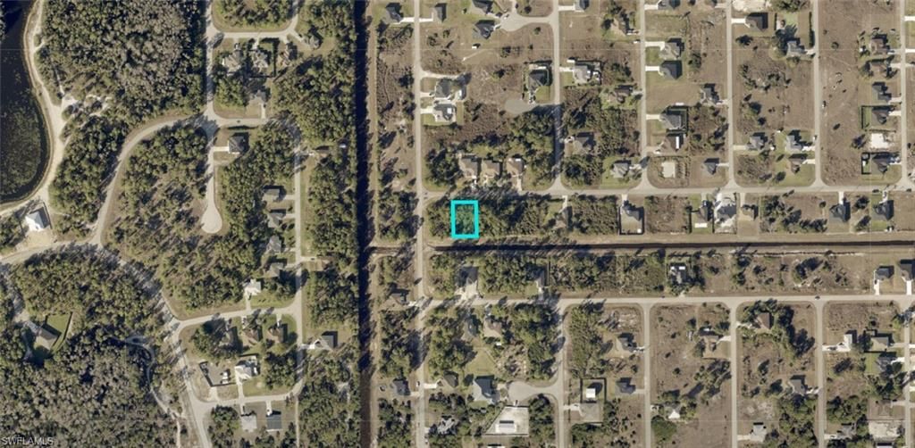 506 Raintree ST E, LEHIGH ACRES, FL 33974 — photo 2