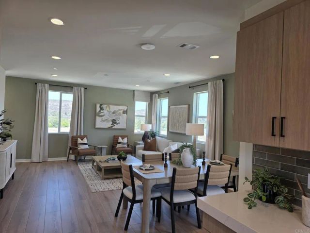7608 Quest Lane, Santee, CA 92071