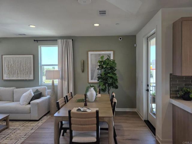 7608 Quest Lane, Santee, CA 92071