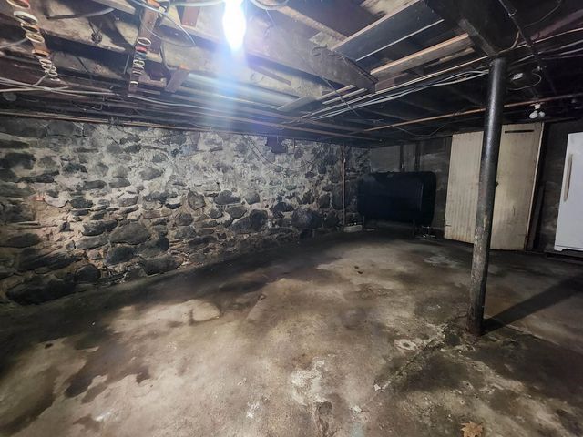 44 Kingston Road, Exeter, NH 03833