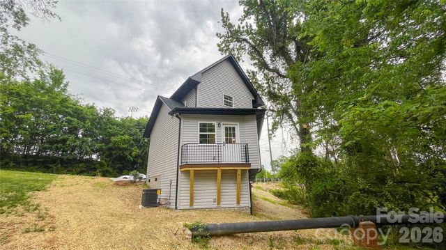 271 Stewart Street NW, Concord, NC 28027