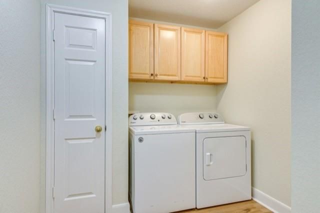 605 6 Street D, Kemah, TX 77565