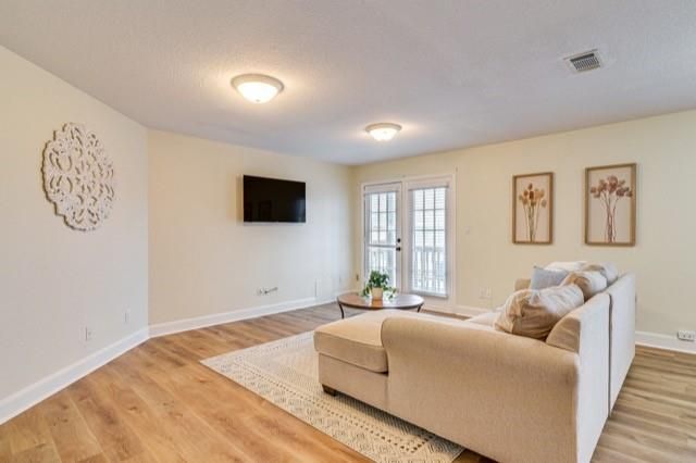 605 6 Street D, Kemah, TX 77565