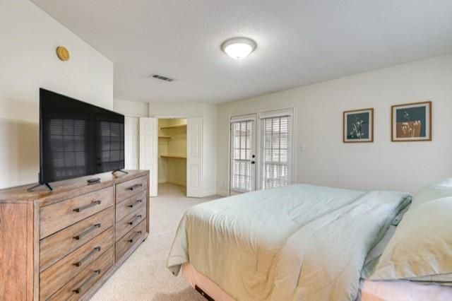605 6 Street D, Kemah, TX 77565