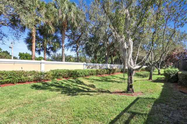 5153 Toscana Trail, Boynton Beach, FL 33437