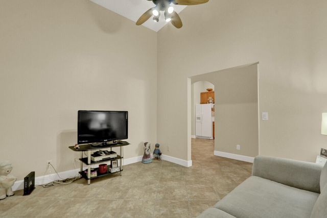 5153 Toscana Trail, Boynton Beach, FL 33437