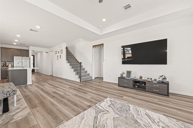 9747 Pettus Creek Drive, Cypress, TX 77433