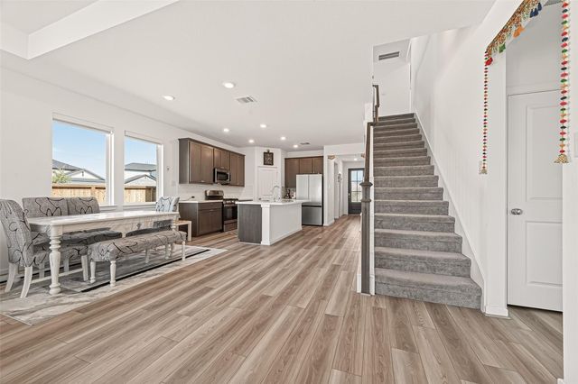 9747 Pettus Creek Drive, Cypress, TX 77433