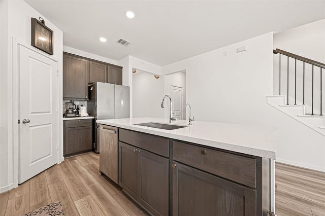 9747 Pettus Creek Drive, Cypress, TX 77433