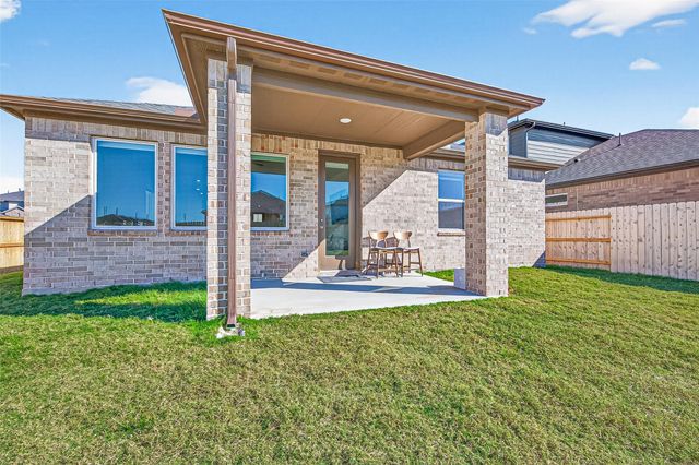 9747 Pettus Creek Drive, Cypress, TX 77433