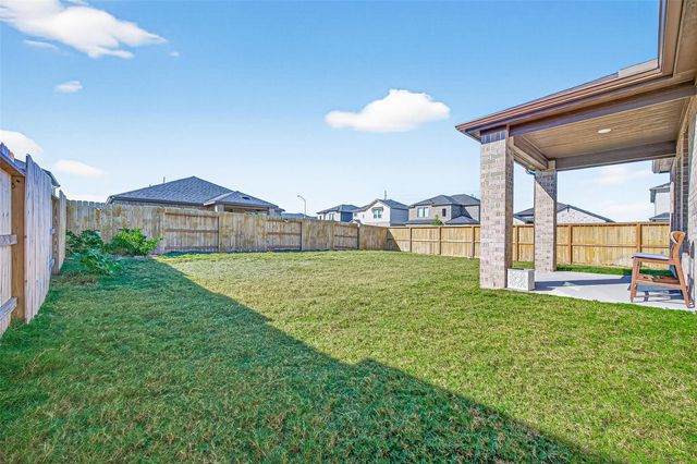 9747 Pettus Creek Drive, Cypress, TX 77433