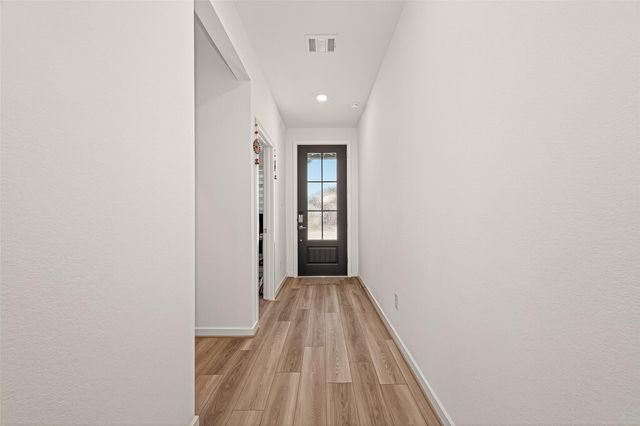 9747 Pettus Creek Drive, Cypress, TX 77433