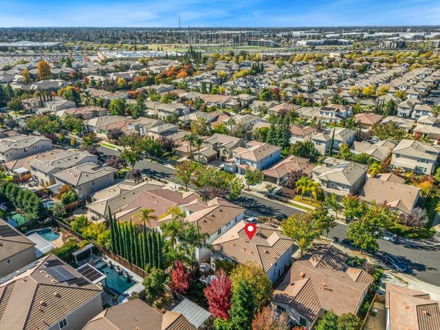 8096 Sienna Loop, Roseville, CA 95678