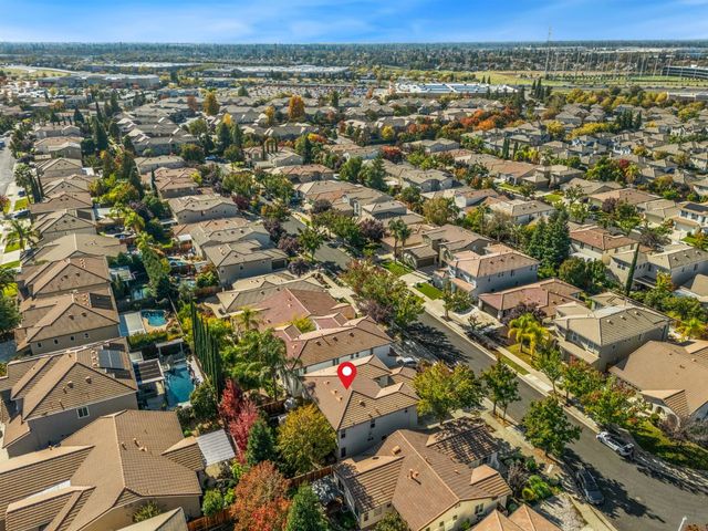 8096 Sienna Loop, Roseville, CA 95678