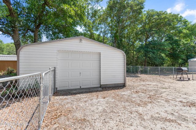 1087 Alvin Street SW, Supply, NC 28462