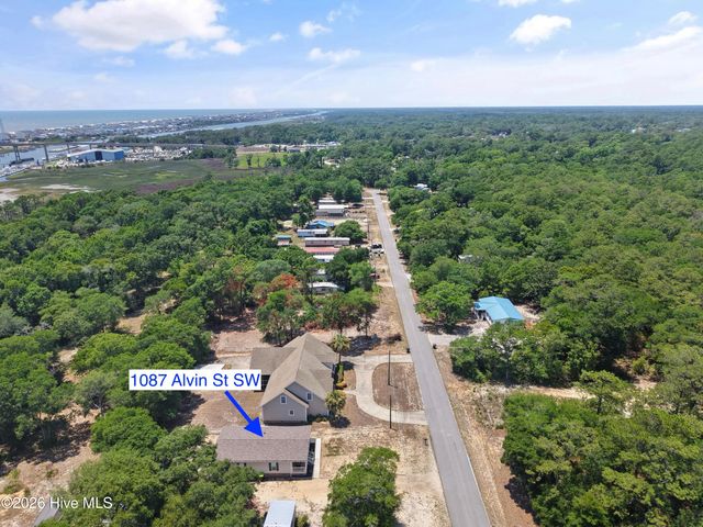 1087 Alvin Street SW, Supply, NC 28462