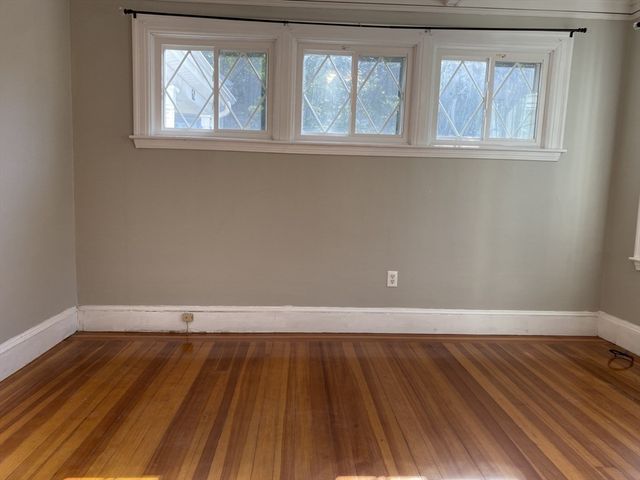 60 Washington Street 60, Wellesley, MA 02481