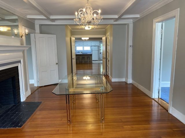 60 Washington Street 60, Wellesley, MA 02481